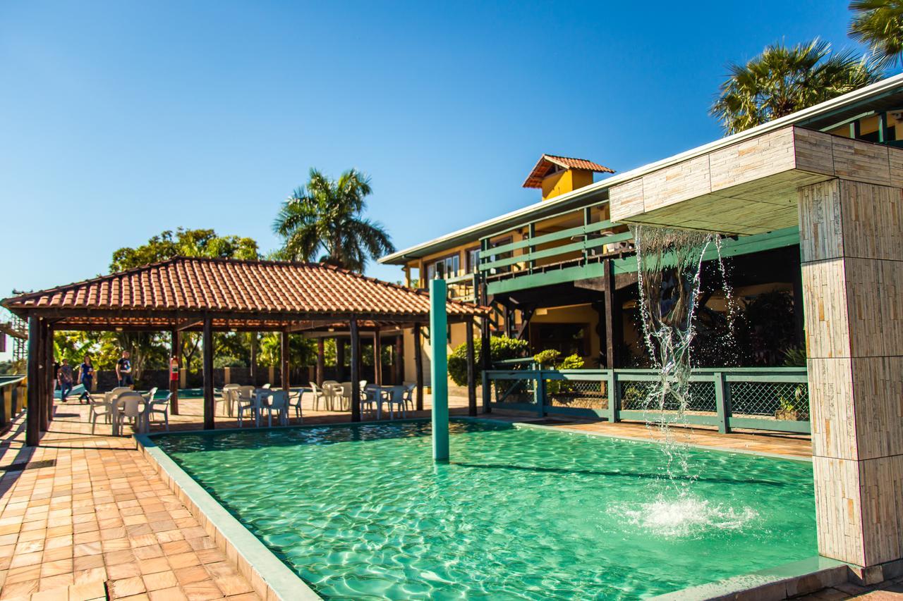 Candeias Hotel Gold Fish Corumbá Exteriör bild