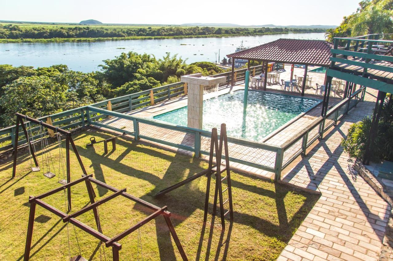 Candeias Hotel Gold Fish Corumbá Exteriör bild